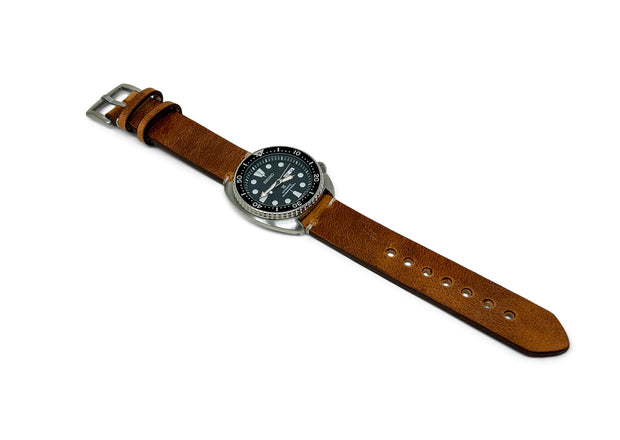 Premium Watch Strap | Horween Natural Dublin